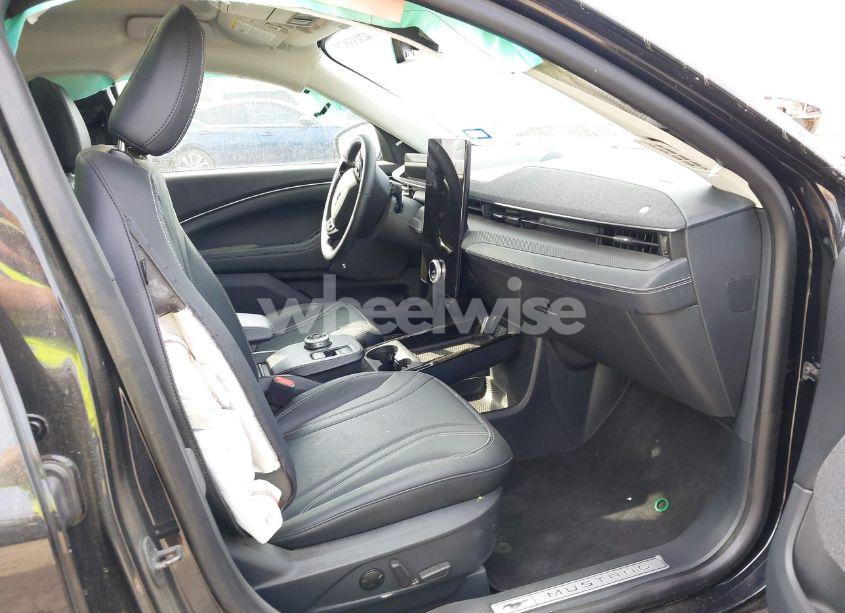 Photo 5 of 2023 Ford Mustang MACH-E PREMIUM (VIN 3FMTK3SU0PMA96546)