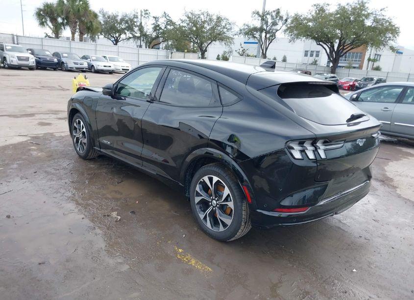 Photo 3 of 2023 Ford Mustang MACH-E PREMIUM (VIN 3FMTK3SU1PMA83711)