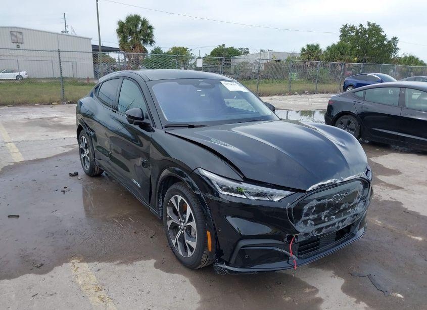 Photo 6 of 2023 Ford Mustang MACH-E PREMIUM (VIN 3FMTK3SU1PMA83711)