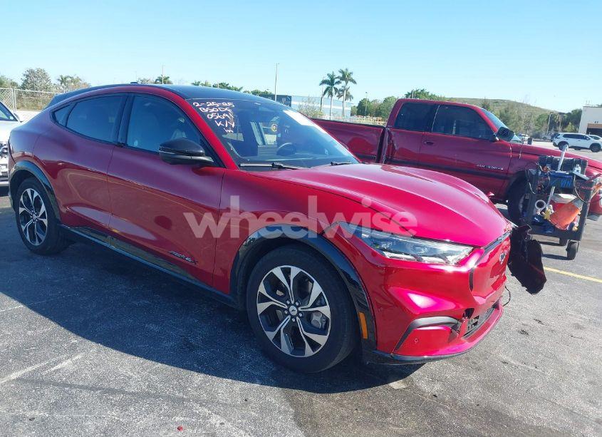 2023 Ford Mustang MACH-E PREMIUM (VIN 3FMTK3SU1PMB05691) main photo