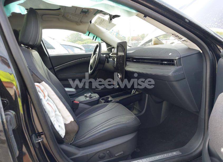 Photo 5 of 2023 Ford Mustang MACH-E PREMIUM (VIN 3FMTK3SU2PMA97987)