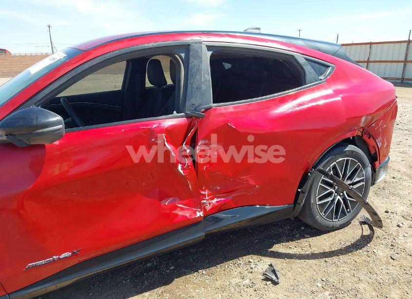 Photo 6 of 2024 Ford Mustang MACH-E PREMIUM (VIN 3FMTK3SU2RMA02489)