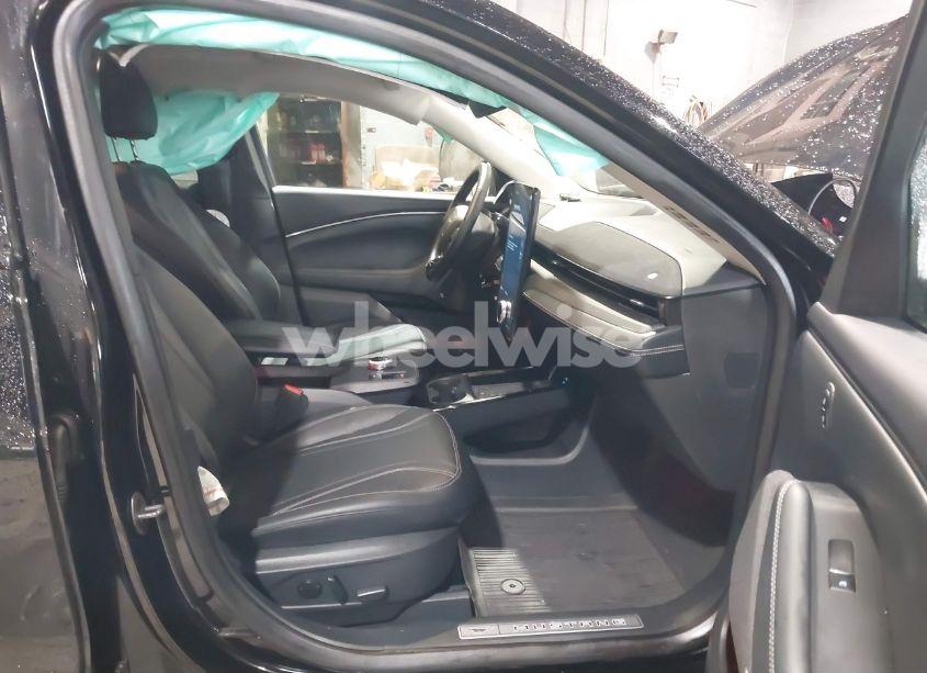 Photo 5 of 2023 Ford Mustang MACH-E PREMIUM (VIN 3FMTK3SU4PMA72346)