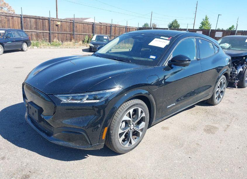 Photo 2 of 2023 Ford Mustang MACH-E PREMIUM (VIN 3FMTK3SU5PMA69956)