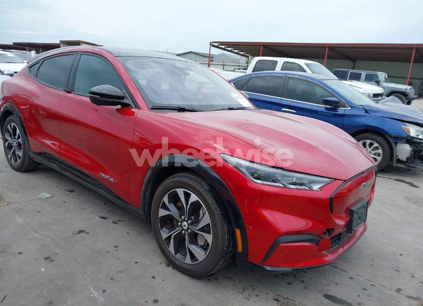 2023 Ford Mustang MACH-E PREMIUM (VIN 3FMTK3SU5PMA70024) main photo