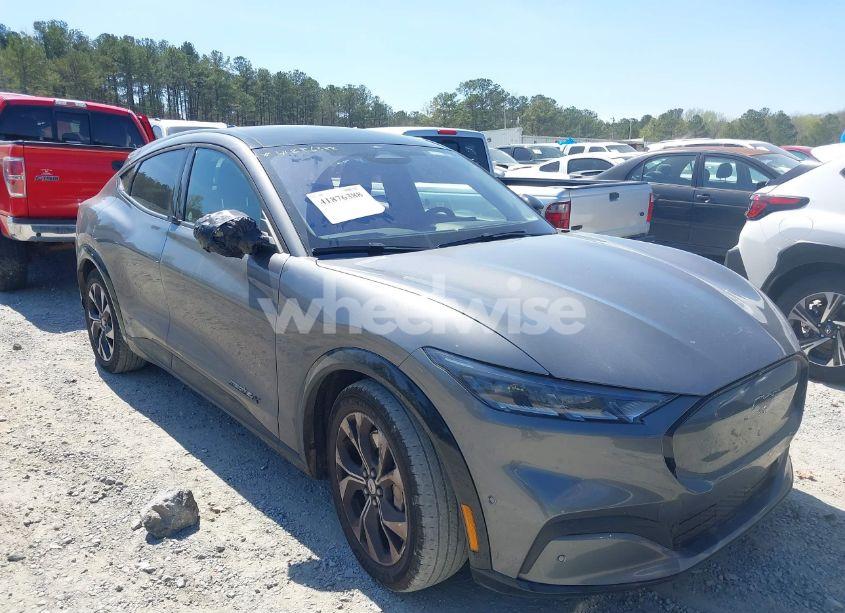 2023 Ford Mustang MACH-E PREMIUM (VIN 3FMTK3SU5PMB05855) main photo