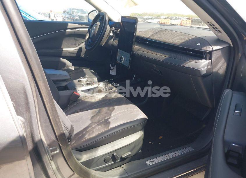 Photo 5 of 2023 Ford Mustang MACH-E PREMIUM (VIN 3FMTK3SU6PMA96647)