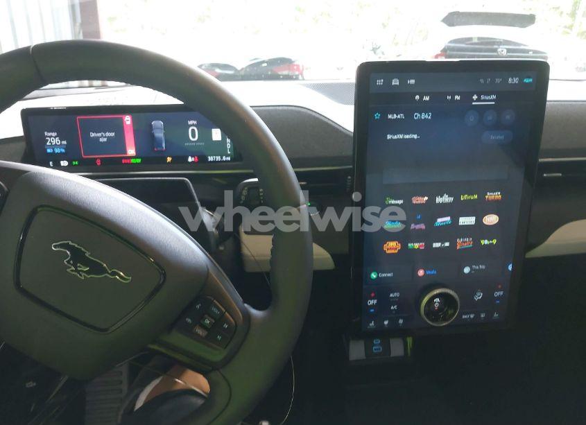 Photo 16 of 2021 Ford Mustang MACH-E PREMIUM (VIN 3FMTK3SU7MMA65077)