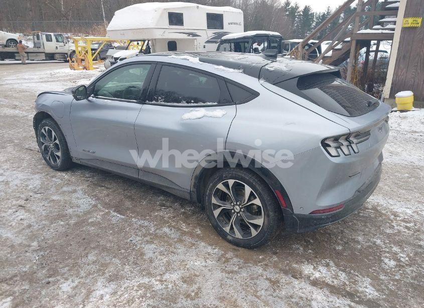 Photo 3 of 2022 Ford Mustang MACH-E PREMIUM (VIN 3FMTK3SU7NMA23610)
