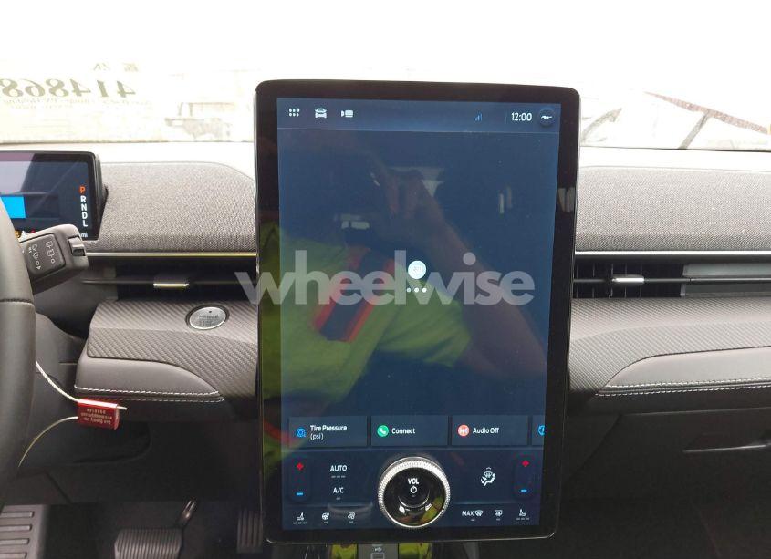 Photo 18 of 2023 Ford Mustang MACH-E PREMIUM (VIN 3FMTK3SU7PMA96737)