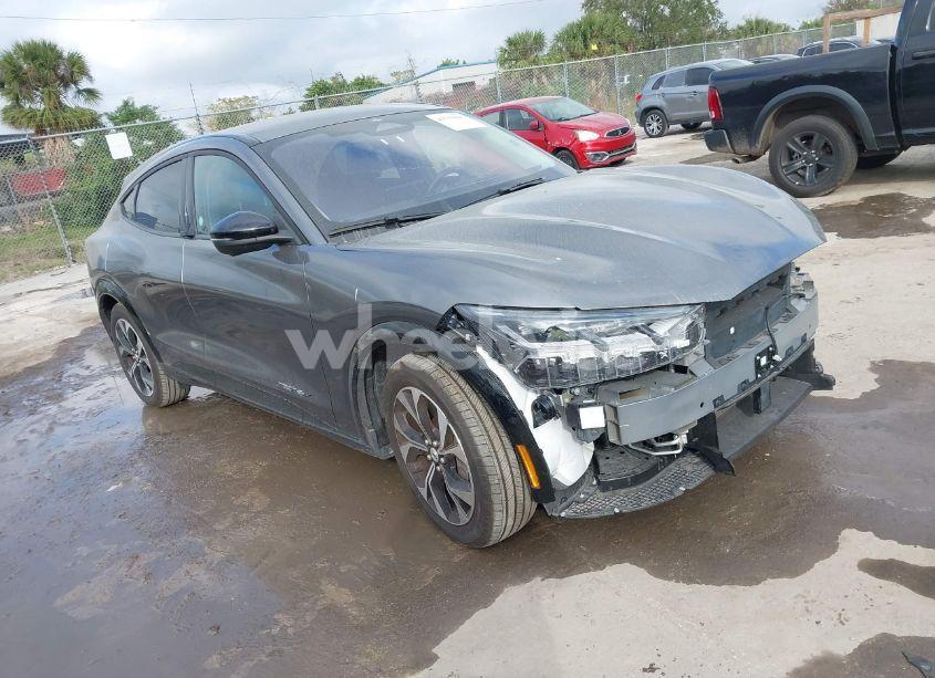 2023 Ford Mustang MACH-E PREMIUM (VIN 3FMTK3SU7PMB05436) main photo