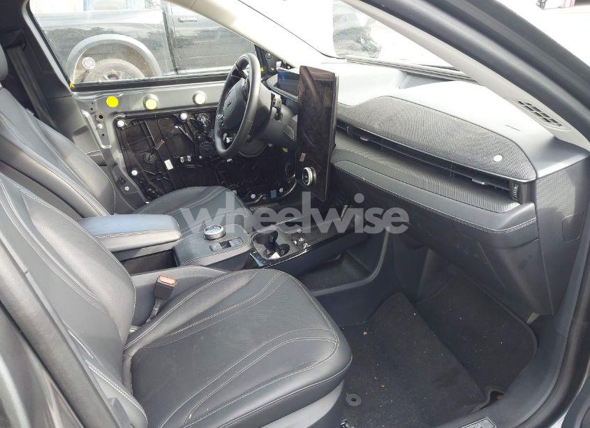 Photo 5 of 2023 Ford Mustang MACH-E PREMIUM (VIN 3FMTK3SU7PMB05436)