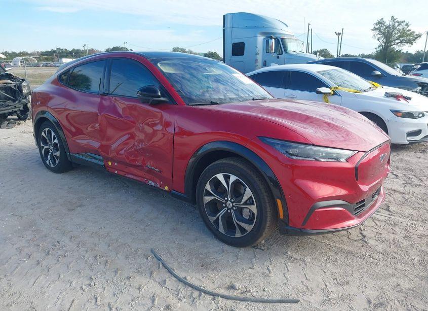 2023 Ford Mustang MACH-E PREMIUM (VIN 3FMTK3SU7PMB05596) main photo