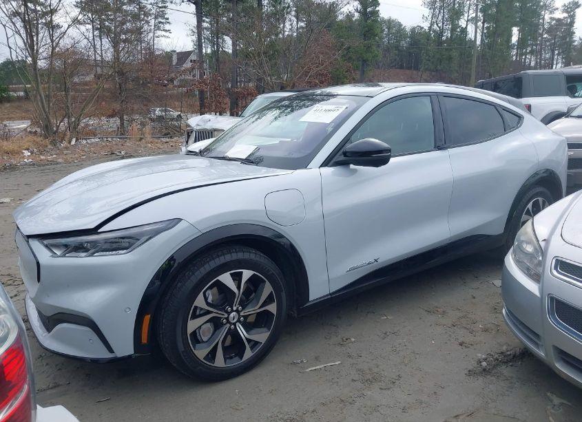 Photo 2 of 2023 Ford Mustang MACH-E PREMIUM (VIN 3FMTK3SU7PMB06411)