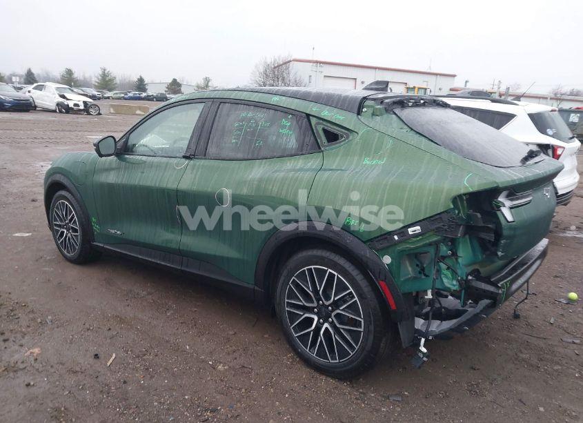 Photo 3 of 2024 Ford Mustang MACH-E PREMIUM (VIN 3FMTK3SU7RMA27663)