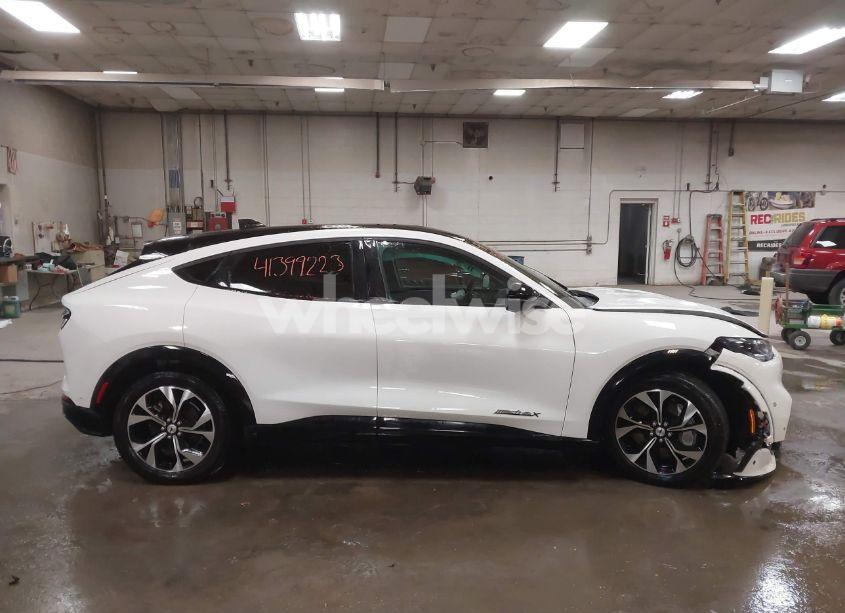 Photo 13 of 2023 Ford Mustang MACH-E PREMIUM (VIN 3FMTK3SU9PMA90731)