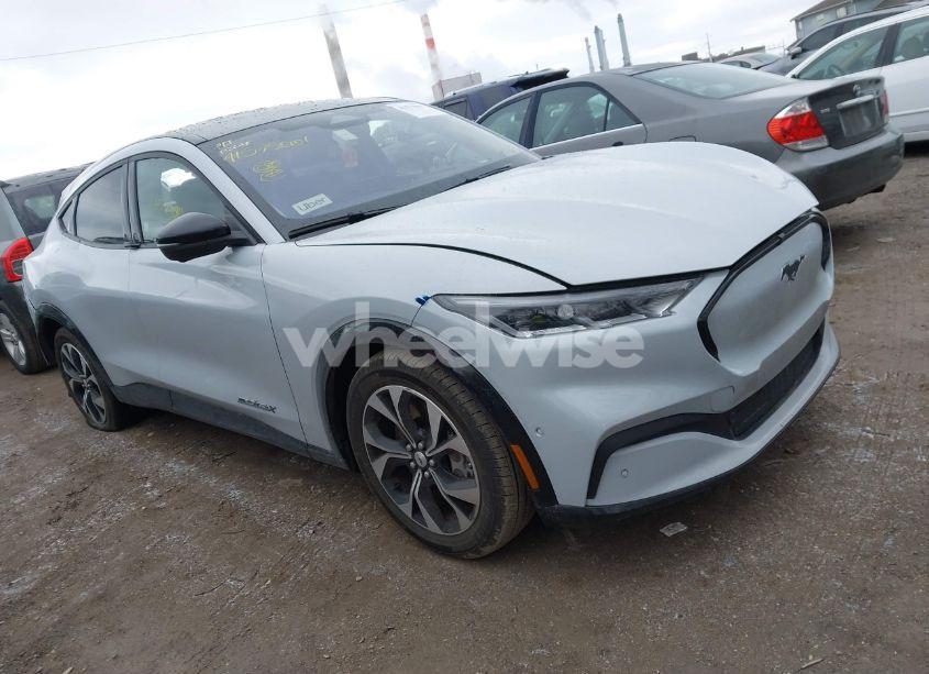 2023 Ford Mustang MACH-E PREMIUM (VIN 3FMTK3SU9PMB06040) main photo