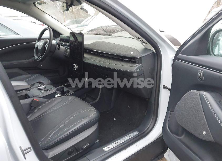Photo 5 of 2023 Ford Mustang MACH-E PREMIUM (VIN 3FMTK3SU9PMB06040)