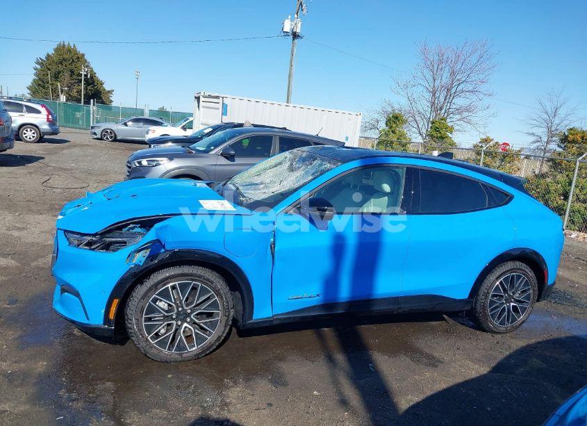 Photo 14 of 2024 Ford Mustang MACH-E PREMIUM (VIN 3FMTK3SU9RMA36963)