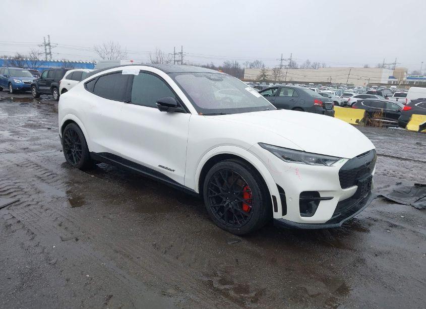 2022 Ford Mustang MACH-E GT (VIN 3FMTK4SE2NMA12612) main photo