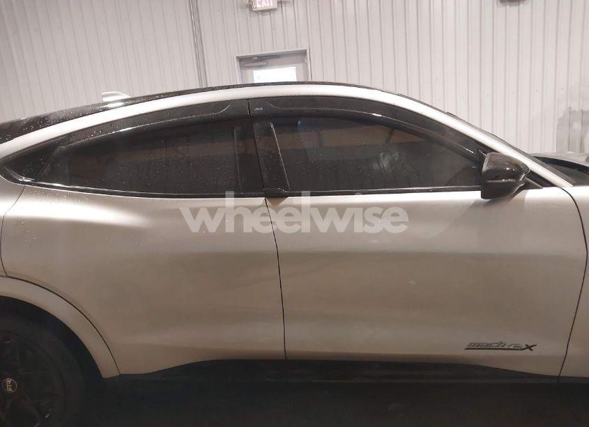 Photo 14 of 2021 Ford Mustang MACH-E GT (VIN 3FMTK4SE4MMD99856)