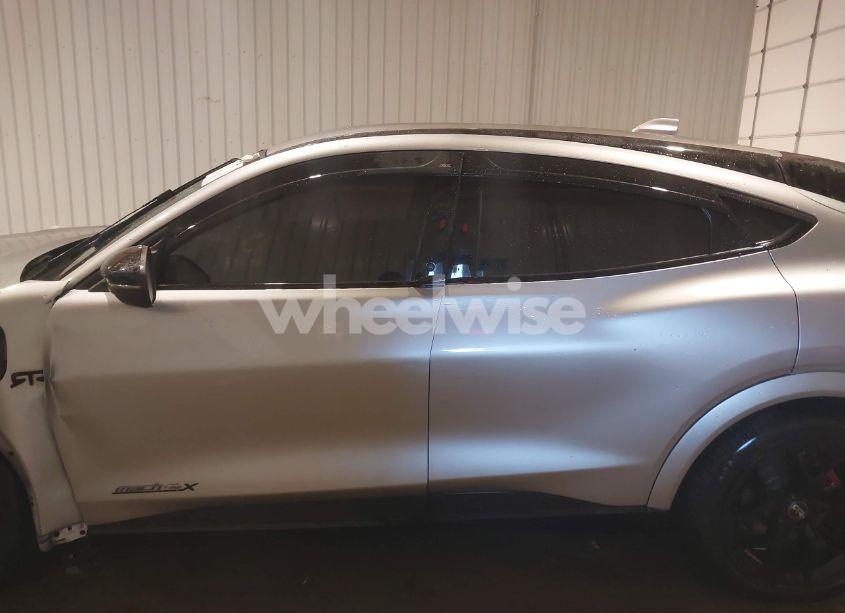 Photo 15 of 2021 Ford Mustang MACH-E GT (VIN 3FMTK4SE4MMD99856)