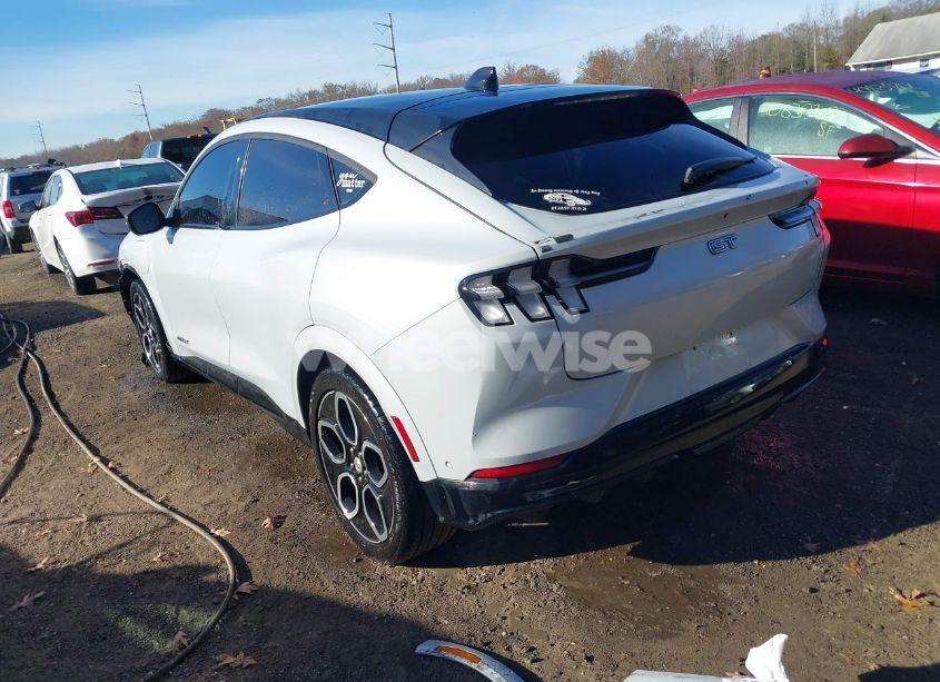 Photo 2 of 2022 Ford Mustang MACH-E GT (VIN 3FMTK4SE4NMA10263)