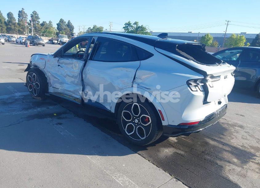 Photo 3 of 2023 Ford Mustang MACH-E GT (VIN 3FMTK4SE4PMA54704)