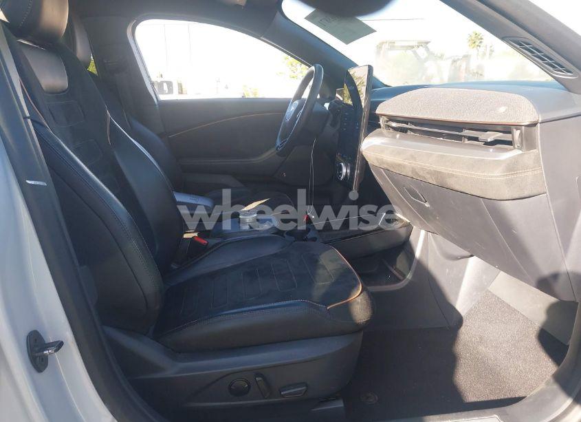 Photo 5 of 2023 Ford Mustang MACH-E GT (VIN 3FMTK4SE4PMA54704)