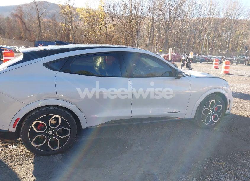 Photo 13 of 2023 Ford Mustang MACH-E GT (VIN 3FMTK4SE7PMA58441)