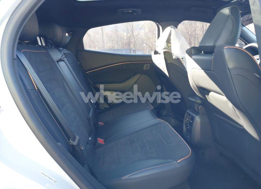 Photo 8 of 2023 Ford Mustang MACH-E GT (VIN 3FMTK4SE7PMA58441)
