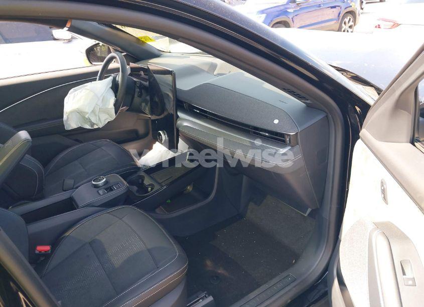 Photo 5 of 2024 Ford Mustang MACH-E GT (VIN 3FMTK4SX2RMA42734)