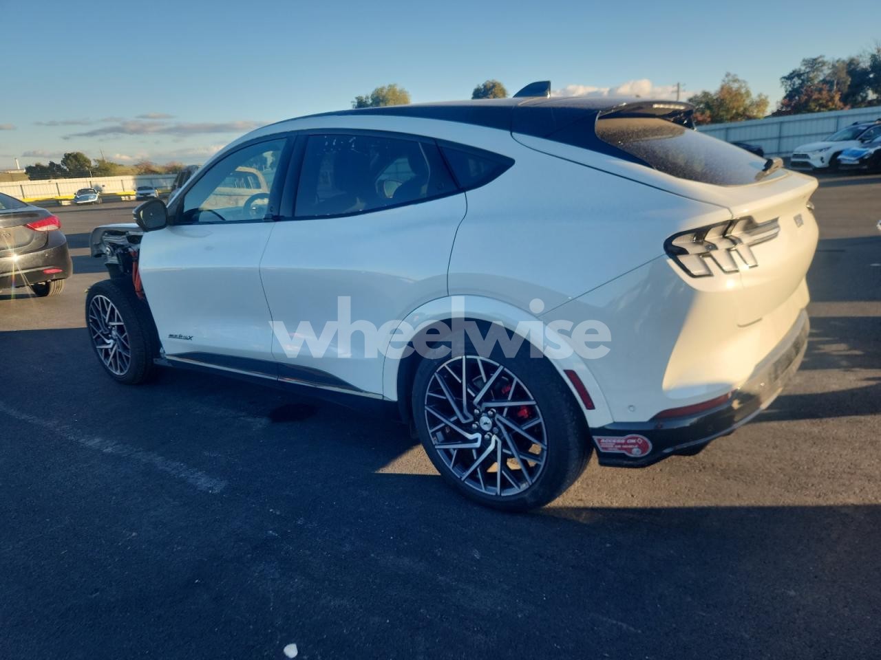 Photo 2 of 2023 FORD MUSTANG MACH-E GT (VIN 3FMTK4SX5PMA45379)