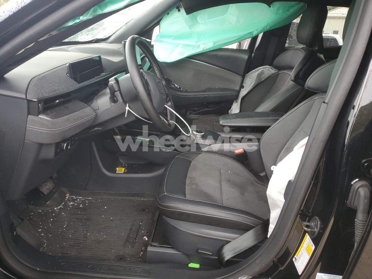 Photo 7 of 2024 FORD MUSTANG MACH-E GT (VIN 3FMTK4SX6RMA49119)