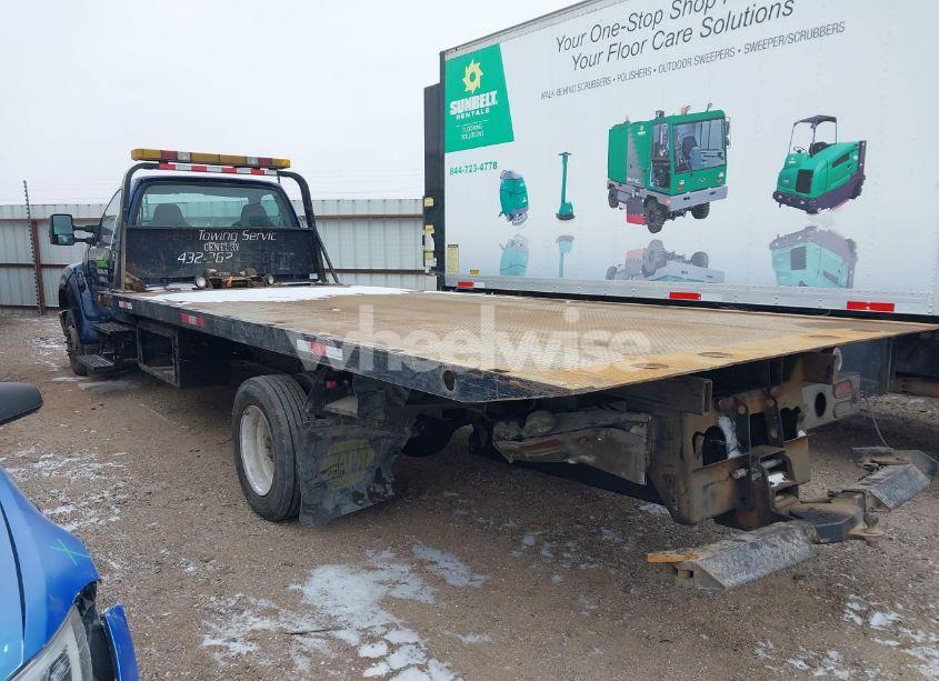 Photo 3 of 2005 Ford F-650 XL/XLT (VIN 3FRNF65F75V113546)