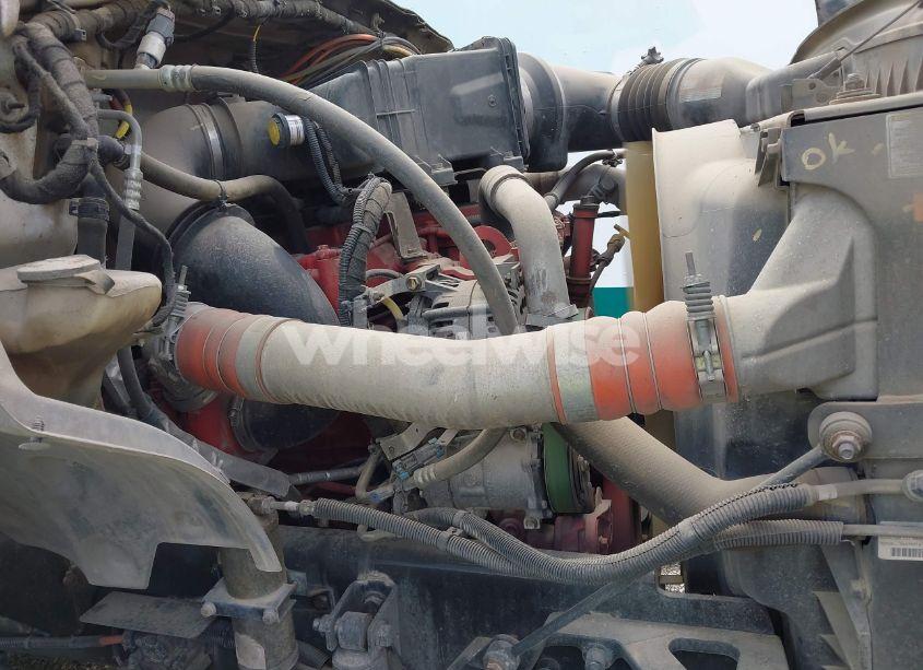 Photo 10 of 2015 Ford F-750 XL/XLT (VIN 3FRXF7FC3FV513821)