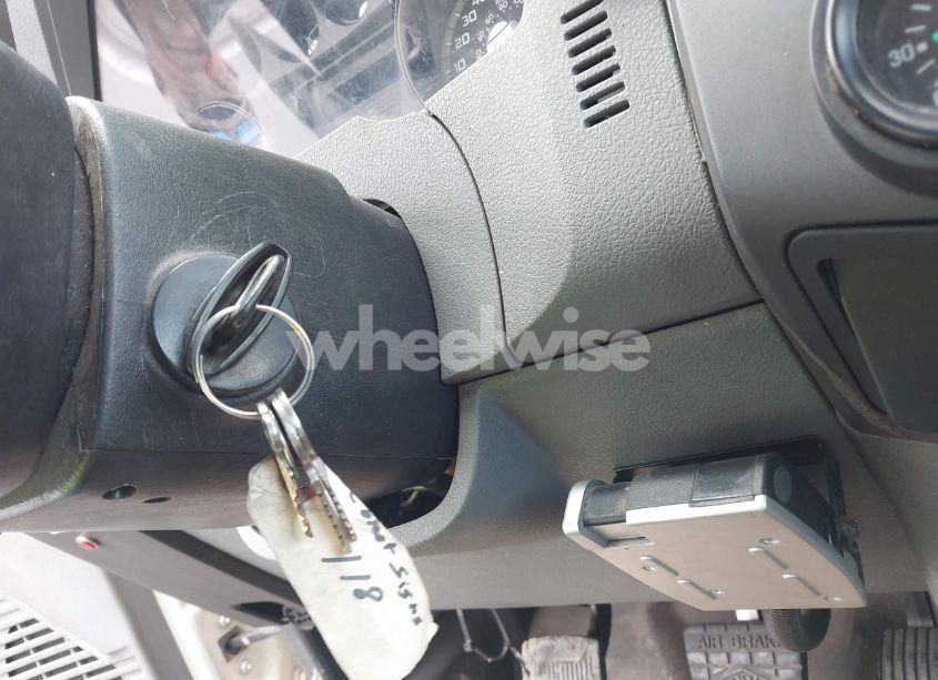 Photo 11 of 2015 Ford F-750 XL/XLT (VIN 3FRXF7FC3FV513821)