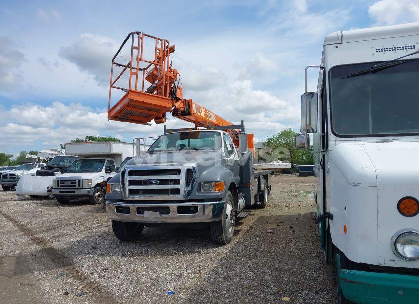 Photo 2 of 2015 Ford F-750 XL/XLT (VIN 3FRXF7FC3FV513821)