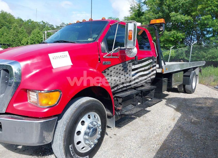 Photo 2 of 2007 Ford F-750 XL/XLT (VIN 3FRXW75X47V448743)