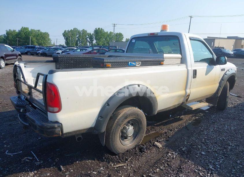 Photo 4 of 2001 Ford F-250 XL/XLT (VIN 3FTNF21L81MA77853)