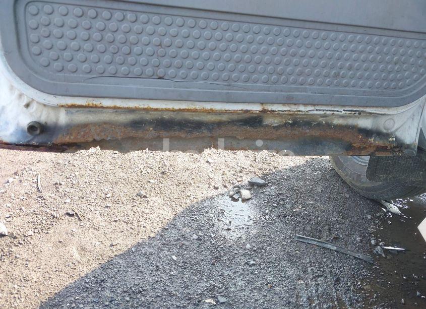 Photo 6 of 2001 Ford F-250 XL/XLT (VIN 3FTNF21L81MA77853)