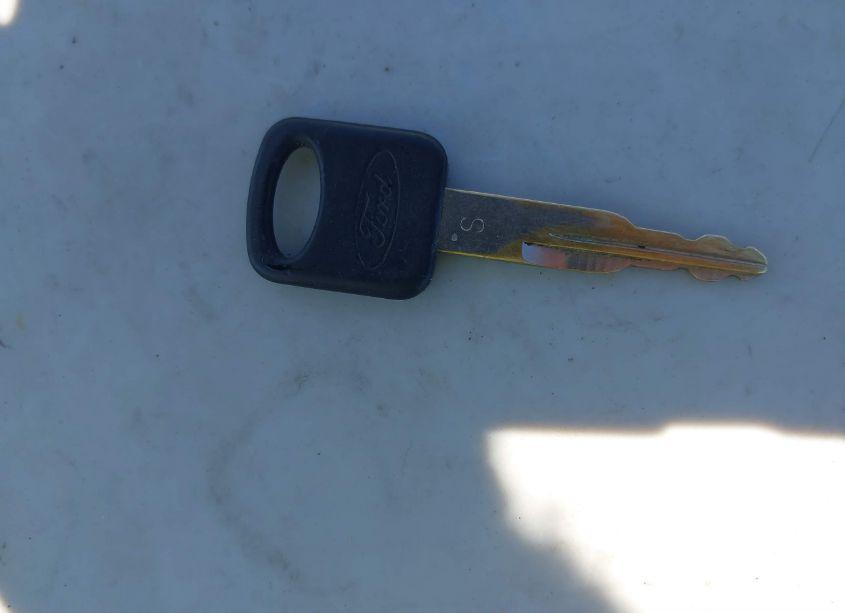 Photo 11 of 2004 Ford F-250 LARIAT/XL/XLT (VIN 3FTNX21L04MA09662)