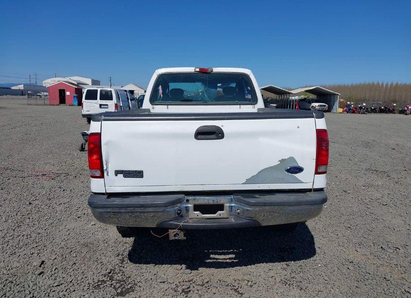 Photo 17 of 2004 Ford F-250 LARIAT/XL/XLT (VIN 3FTNX21L04MA09662)