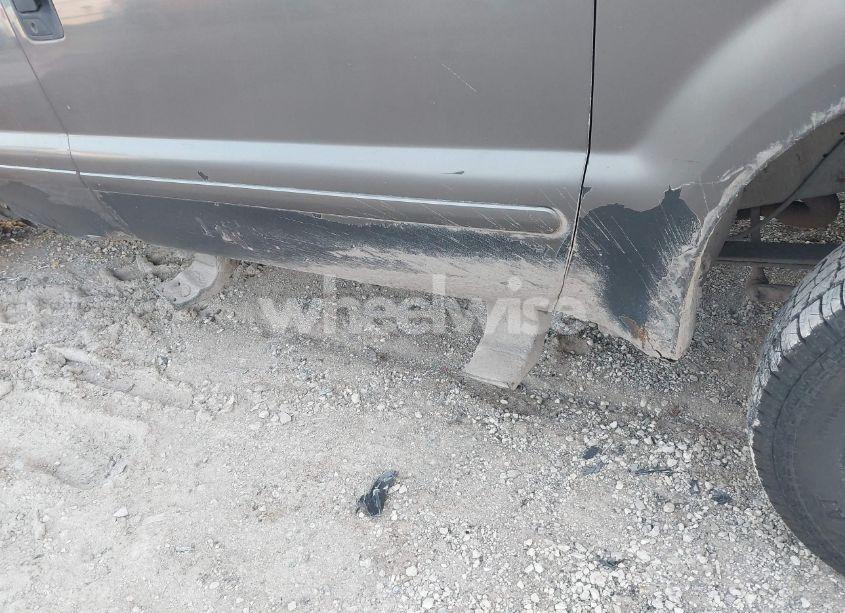 Photo 13 of 2003 Ford F-250 LARIAT/XL/XLT (VIN 3FTNX21L13MB35964)