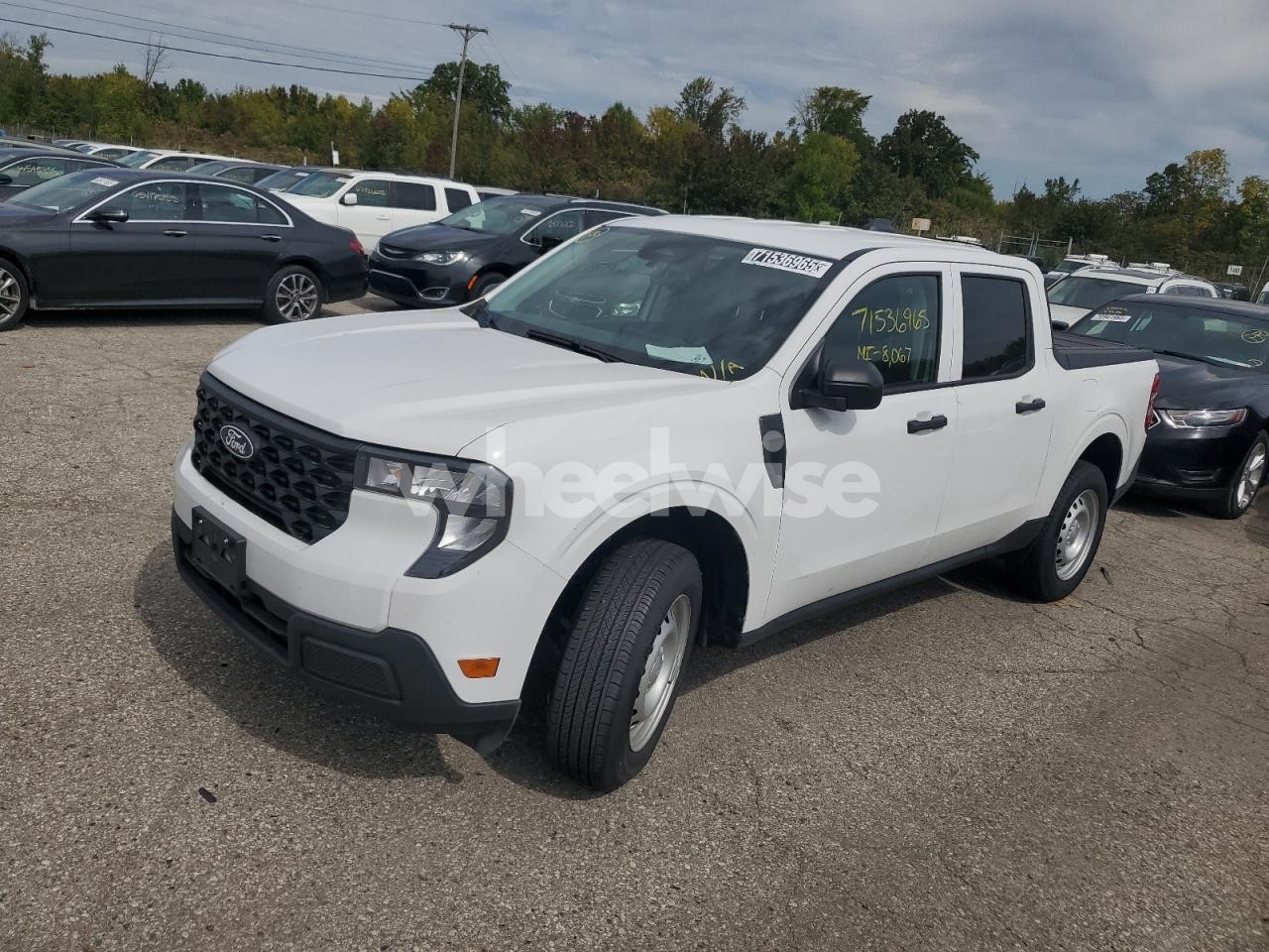 2025 FORD MAVERICK XL (VIN 3FTTW8A32SRA01124) main photo