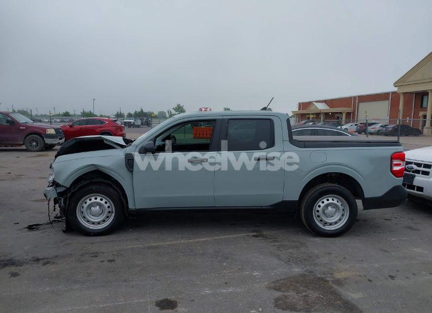 Photo 15 of 2024 Ford Maverick XL (VIN 3FTTW8A33RRA94567)