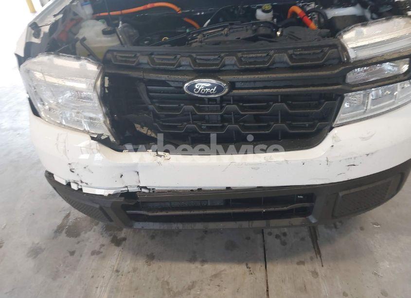 Photo 6 of 2024 Ford Maverick XL (VIN 3FTTW8A39RRA92354)