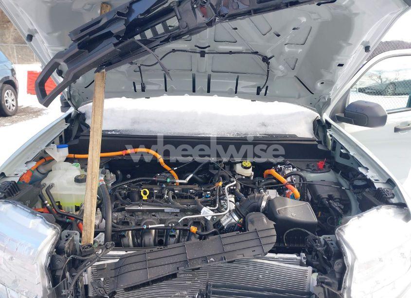 Photo 10 of 2024 Ford Maverick XL (VIN 3FTTW8A39RRB07662)