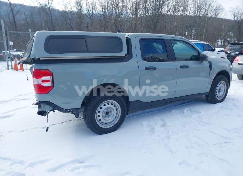 Photo 4 of 2024 Ford Maverick XL (VIN 3FTTW8A39RRB07662)