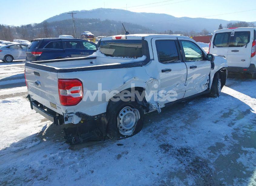 Photo 4 of 2024 Ford Maverick XL (VIN 3FTTW8B95RRA77093)